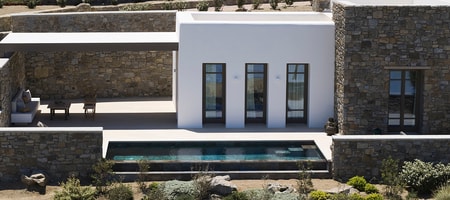 Bonzoe One Bedroom Home Sea View with Private heated Pool