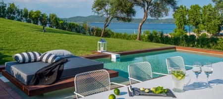 Halkidiki Star Garden Presidential Villa with Private Pool & Garden | Nea Roda - Komitsa Beach