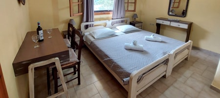 Vasilaki Apartments - Studio 1 ~ Vathy