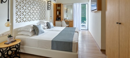 Vasia Boulevard Boutique Hotel
