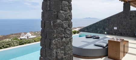 Honeymoon Suite with Private Infinity Pool