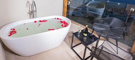 Deluxe Double Sea View with Outdoor Bathtube