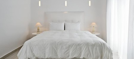 Cavo Suite with outdoor Jacuzzi