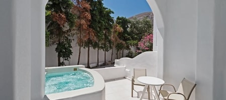 Senior Suite with outdoor jetted tub