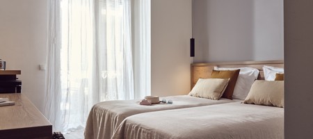 Deluxe Double or Twin Studio