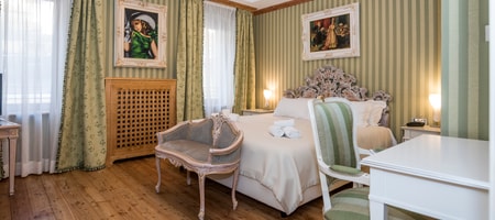 Accessible Deluxe Room - Village View