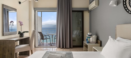 Classic Double or Twin Room Sea View
