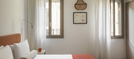 Superior Room with City View