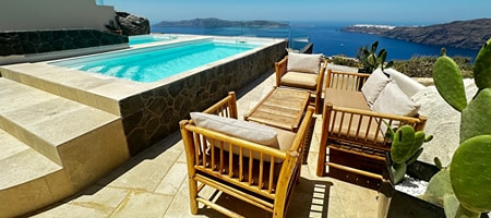 Small Villa with Loft & Private Pool