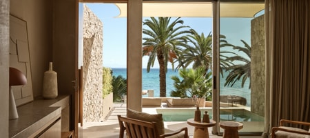 Deluxe Beachfront View Suite with Heated Mini Pool