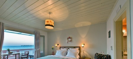 Deluxe Two-Bedroom Beachfront View Suite
