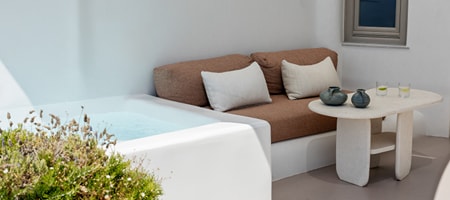 Senior Suite Plunge Pool Caldera sea view