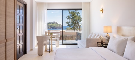 Adjacent Family Bungalows Temple & Sea View