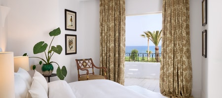 3 Bedroom Villa Private Pool & Garden