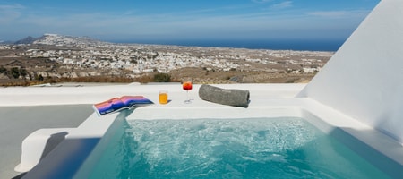Junior Suite with Jetted Tub & Panoramic View