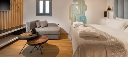 Junior Suite with Panoramic City View
