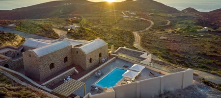 Casa Di Namphio Entire Private Villa * Swimming Pool * 8 Bedrooms * Up to 21Guests