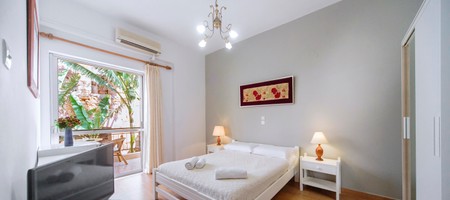 Triple Family Room