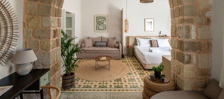 Superior Suite -  Pomegranate