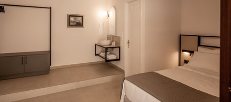 Deluxe Double Room with Balcony and Sea View