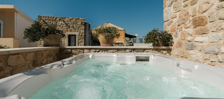 Afroditi Maissonette | Suite with Private Jacuzzi