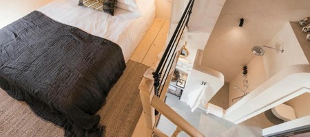 Deluxe King Suite Split - Level