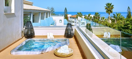 Penthouse Suite with Open-Air Jacuzzi