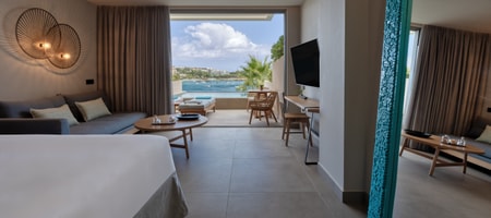 Aquamarine Suite Sea View with Plunge Pool