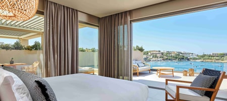 Diamond Ambassador Suite Sea View with Plunge Pool