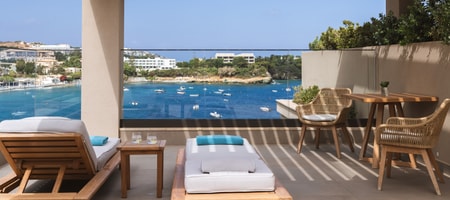 Emerald VIP Suite Sea View with Plunge Pool