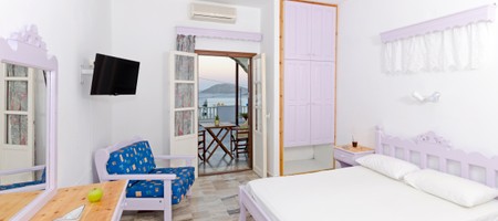 Two Bedroom Apartment for 2 adults + 2 children