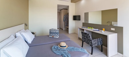 Superior Triple Room Garden View