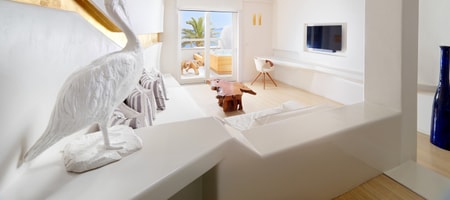 Suite 2 Bedroom with Hot Tub