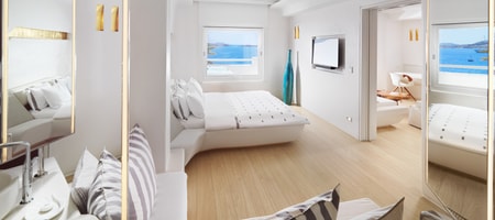 Suite with Outdoor Hot Tub