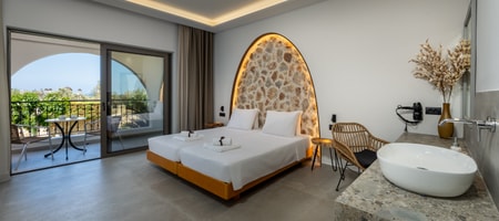 Deluxe Suite with Balcony Garden View