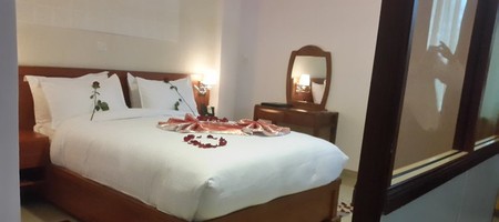 Deluxe Suite