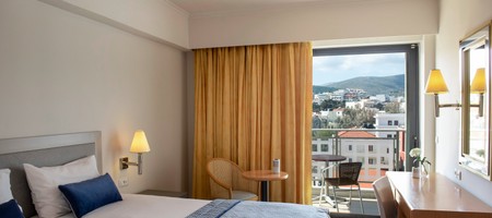 Superior room with city view
