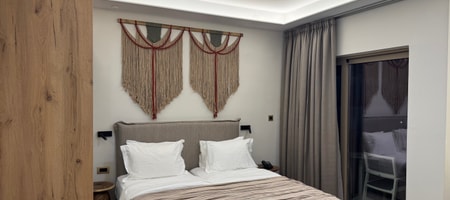Executive Double Room with Partial Sea View