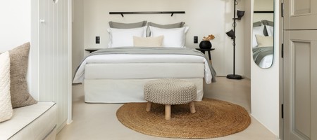 Suite with Pool Access