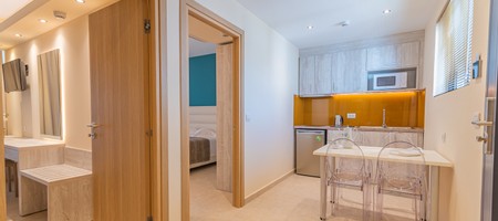Family Apartment 1-6