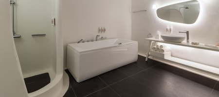 Chromata Infinity Pool Suite
