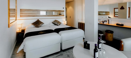 Superior Twin Room with Front Sea View | Balcony