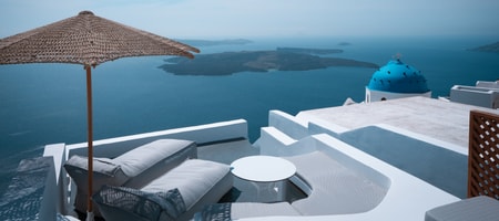Grand Suite with Caldera View and outdoor Hot Tub - Private Terrace