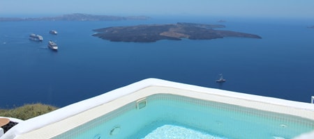 Deluxe Cave Suite Hot Tub Sea View