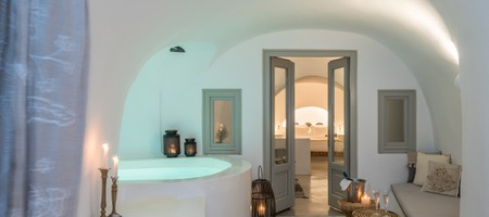 Executive Suite with Cave Hot Tub