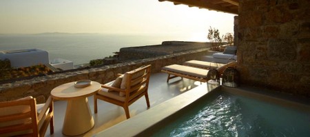 Signature Suite Sea View Pool