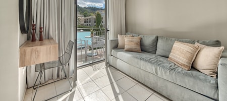 Interconnecting 2 Bedroom room Mountain View