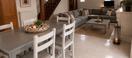 Three Bedroom House with Sea View