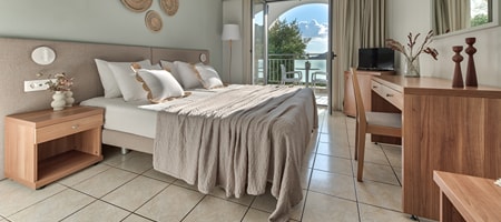 Standard Mountain or Garden View