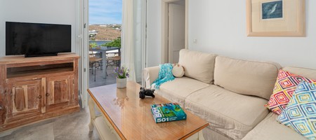 Quadruple Summer House with Sea View